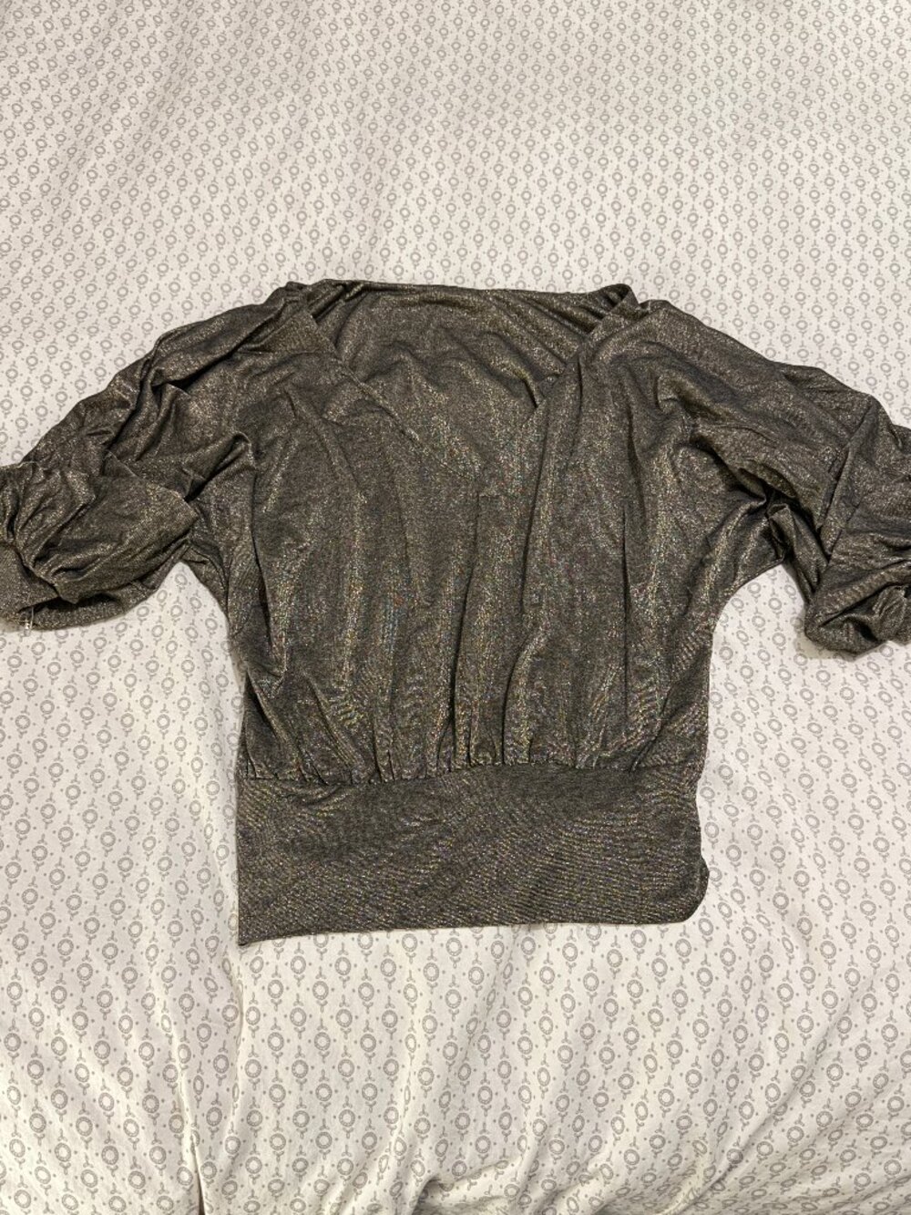 Twelfth Street By Cynthia Vincent Stretchy Disco Club V Neck Blouse M Gold Black